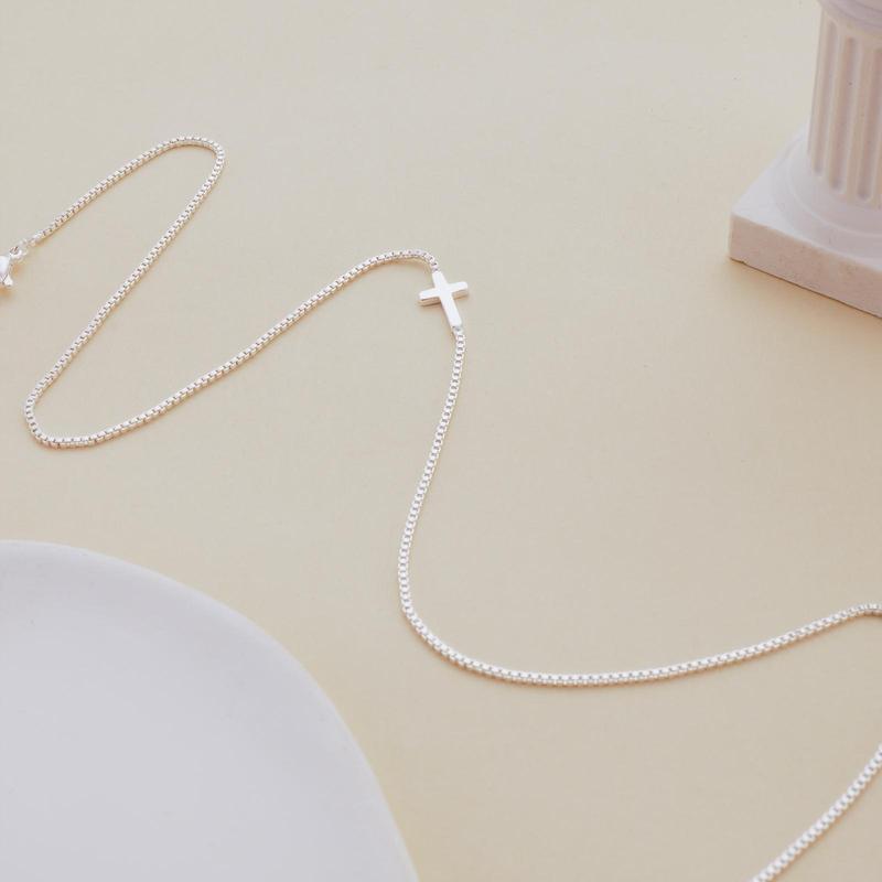 Dainty Gold Cross Necklace