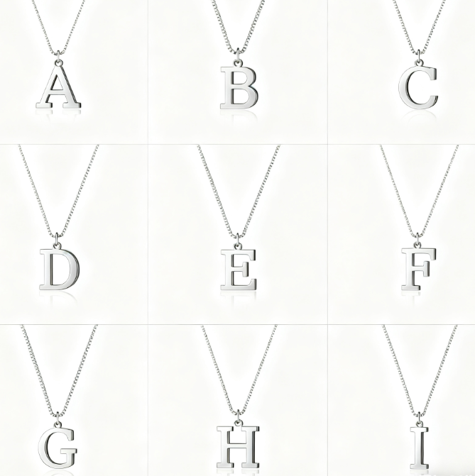 Collier pour femme plaqu� or avec lettre de l'alphabet